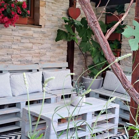 Apartman Turista Pavčina Lehota Exterior foto